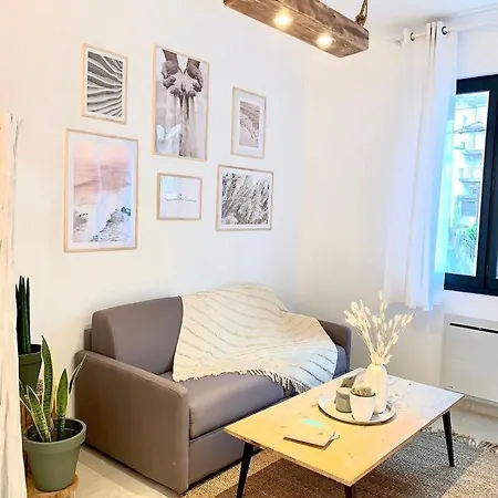 Appartement L’Escale - Le Boho + garage + NETFLIX à Saint-Etienne  Extérieur photo