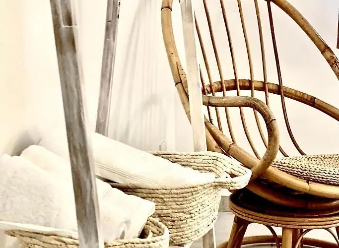 L\'Escale - Le Boho + Garage + Netflix
